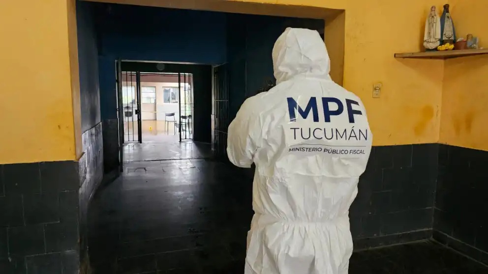 Violento ataque en el penal de Villa Urquiza: un interno fue apuñalado y lo internaron en estado reservado